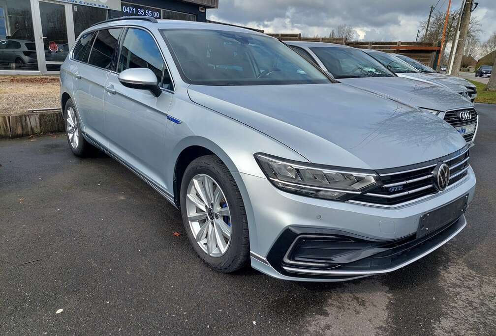 Volkswagen Passat GTE - model 2023 - Dig. Dashbord - Navi
