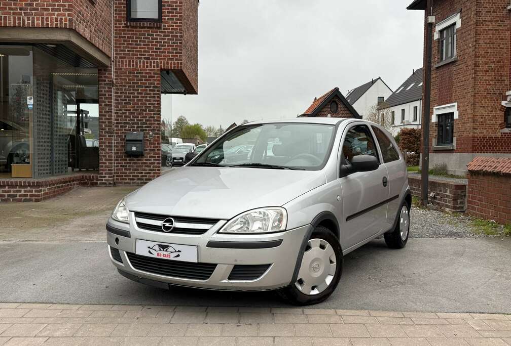 Opel 1.2i Cosmo