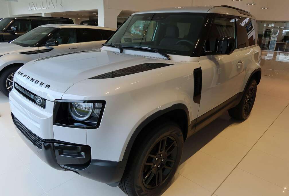 Land Rover 90 D200 S AWD Auto. 26MY