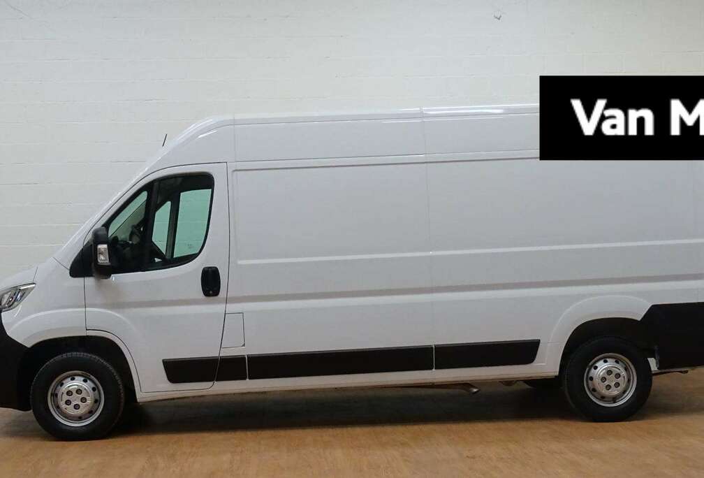 Opel 3500 2.2 L Turbo D 103kW L3H2 Light