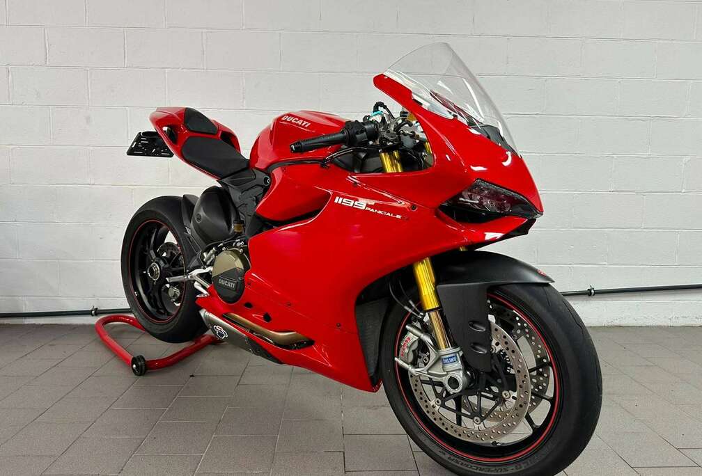 S ***DUCATI SAMBREVILLE***