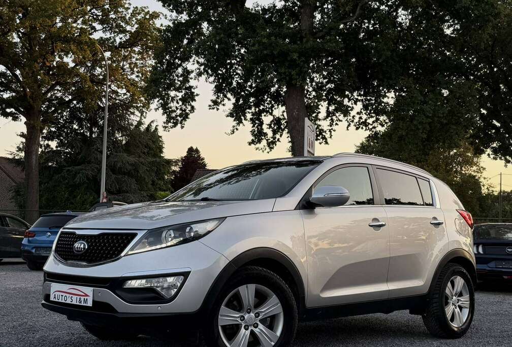 Kia 1.6i Benzine Leder Navi Camera Zetelv. Showroom!