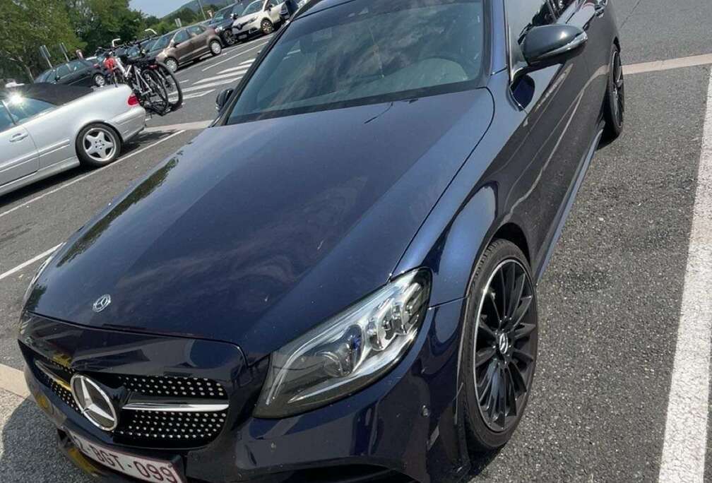 Mercedes-Benz d AMG LINE / Pack Night