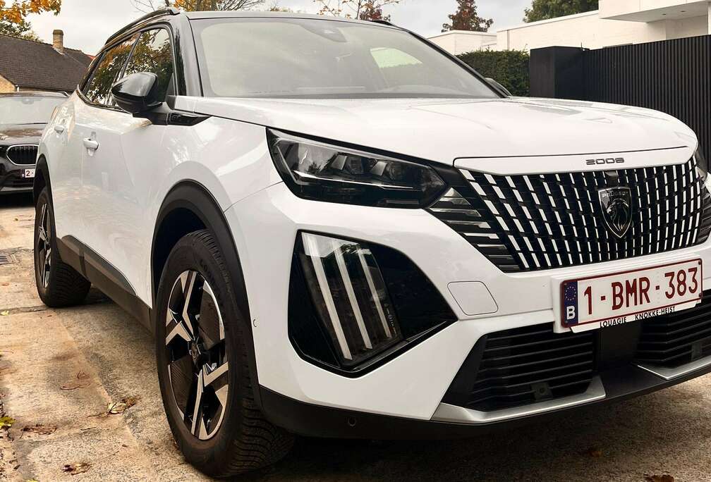 Peugeot 2008 Hybrid 136 e-DSC GT