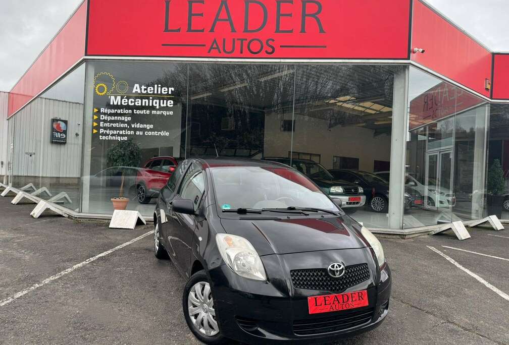 Toyota  1.0 ESSENCE 69CV - AIRCO