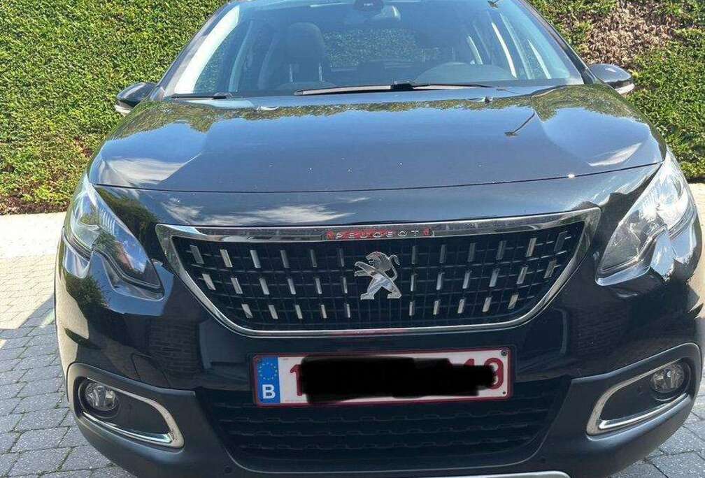 Peugeot 2008 Allure 1.2 Puretech 110PK