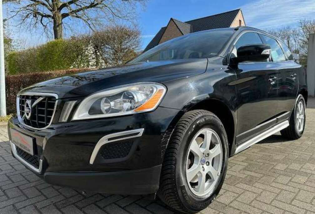 Volvo XC60 2.0 D3 Kinetic Start/Stop met optie\'s