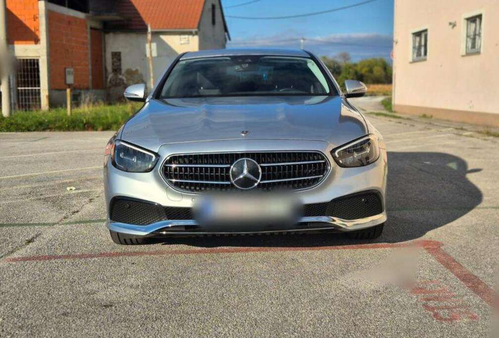 Mercedes-Benz E 200 Avantgarde