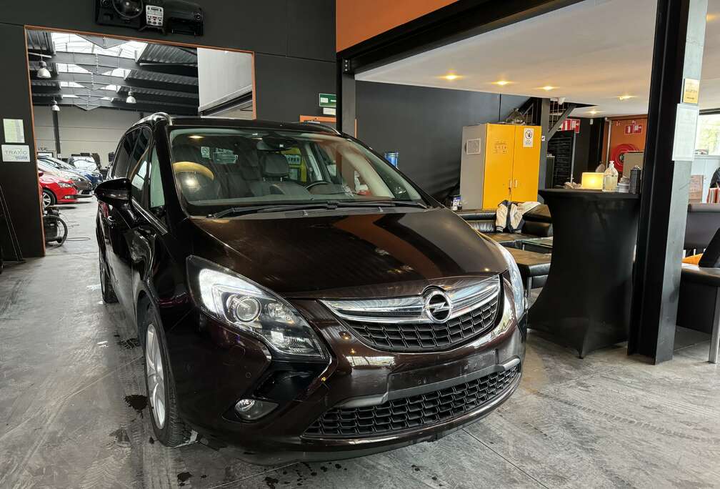 Opel 1.4 Turbo AUTOMATIQUE - LIM/REG - A/C - NAV - CAM