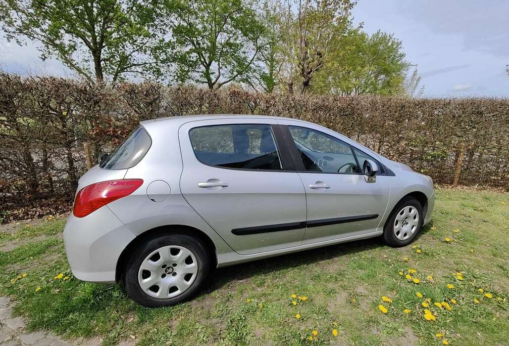Peugeot 1.4i Access