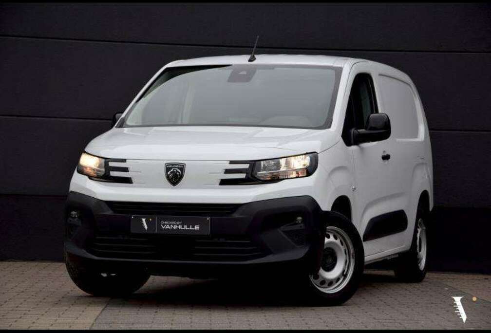 Peugeot XL  NAVI  CARPLAY  CAMERA