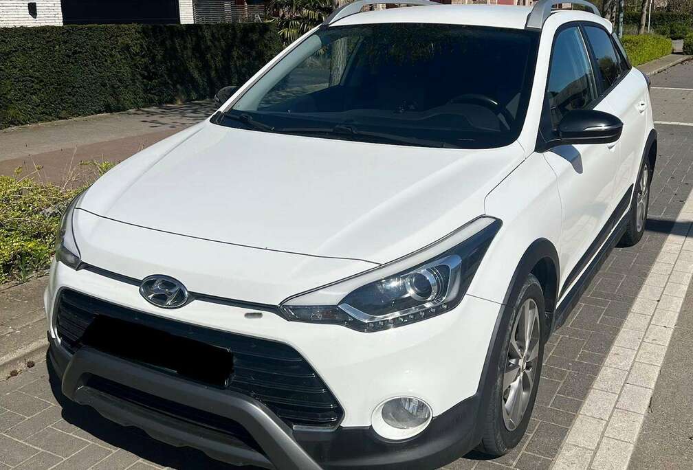Hyundai i20 Active gekeurd  voor verkoop