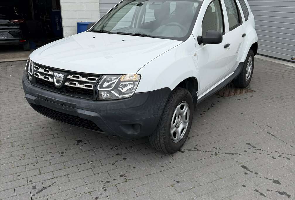 Dacia 1.6i 4x2 Anniversary