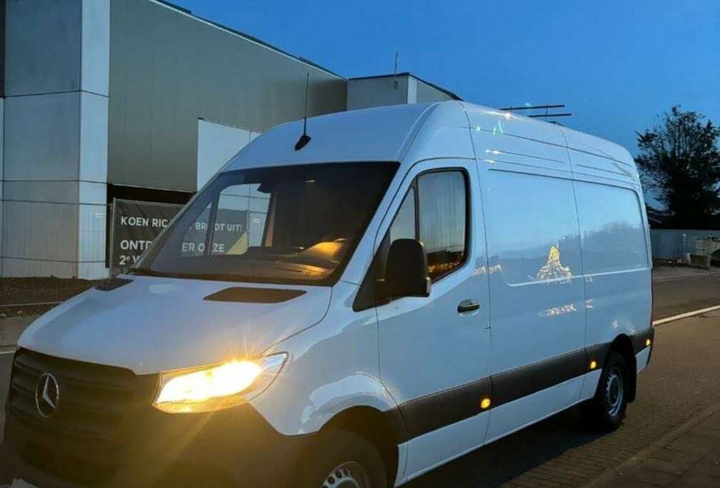 Mercedes-Benz 315 CDI Lang HA 9G-TRONIC SELECT