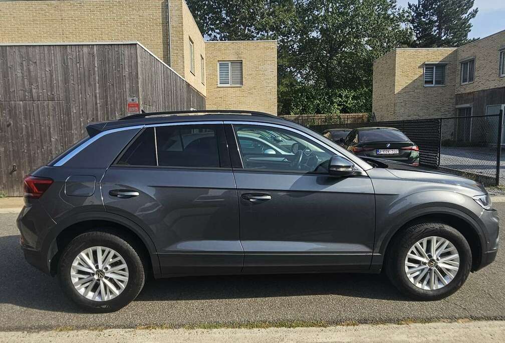 Volkswagen 1.0 TSI Life Business