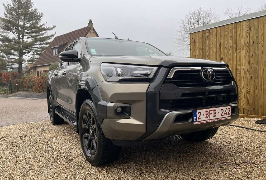 Toyota 2.8 D-4D 4WD Invincible