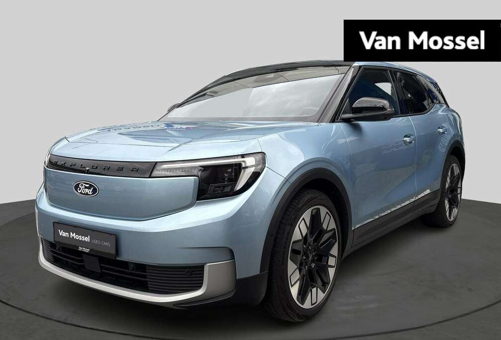 Ford Extended Range RWD Premium - Pano - Driver Assist