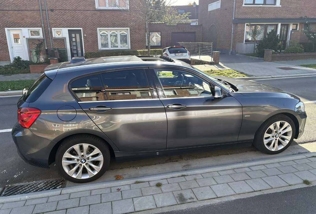 BMW 120i 177 ch Urban Chic A