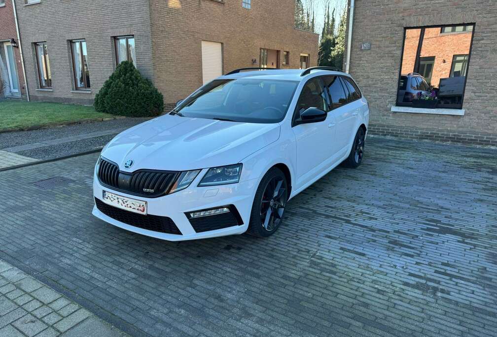 Skoda Octavia SW RS 2.0 CR TDi DSG