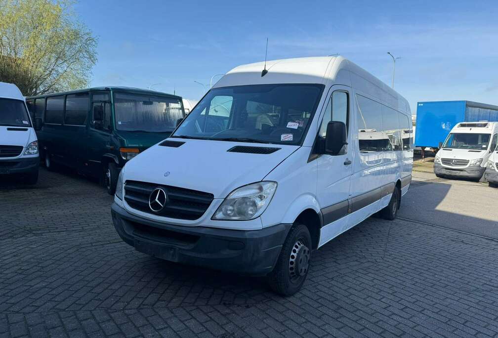 Mercedes-Benz 516 (Stock ID 71749)