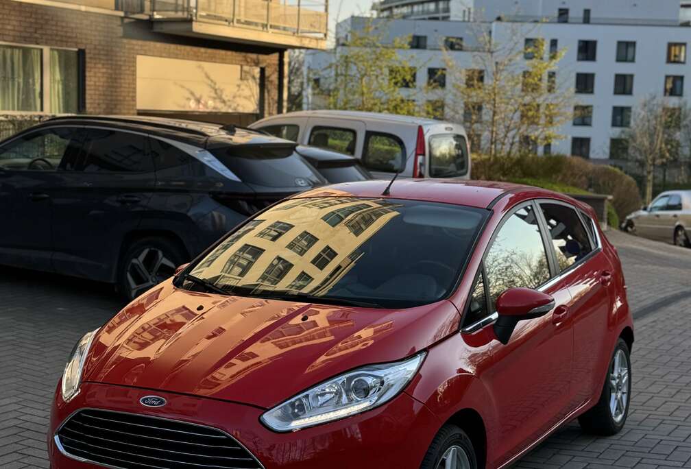 Ford 1.0i Champions Edition