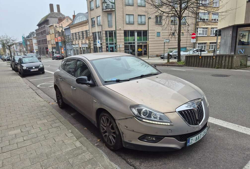 Lancia 1.6 Multijet AUTOMAT. PROBLEME MOTEUR 127000 KM