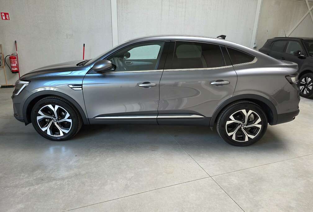 Renault : Techno  E-Tech Full Hybrid 145PK