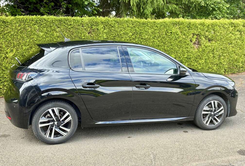 Peugeot 1.2i Allure - Full leds/Caméra/ PDC/GPS/Carplay/Multi/Régul/JA16\'