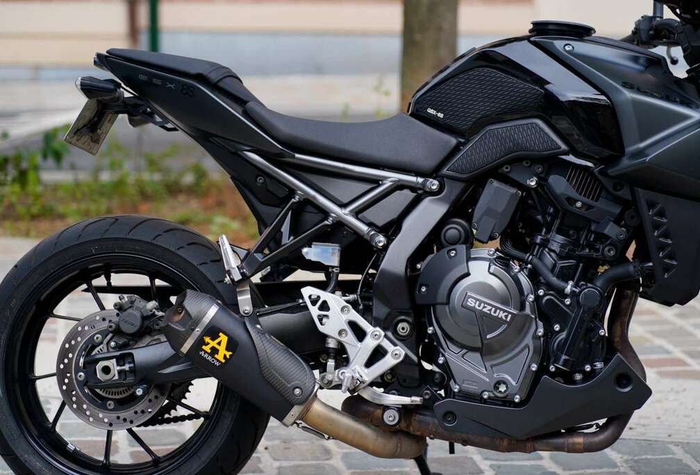 Suzuki