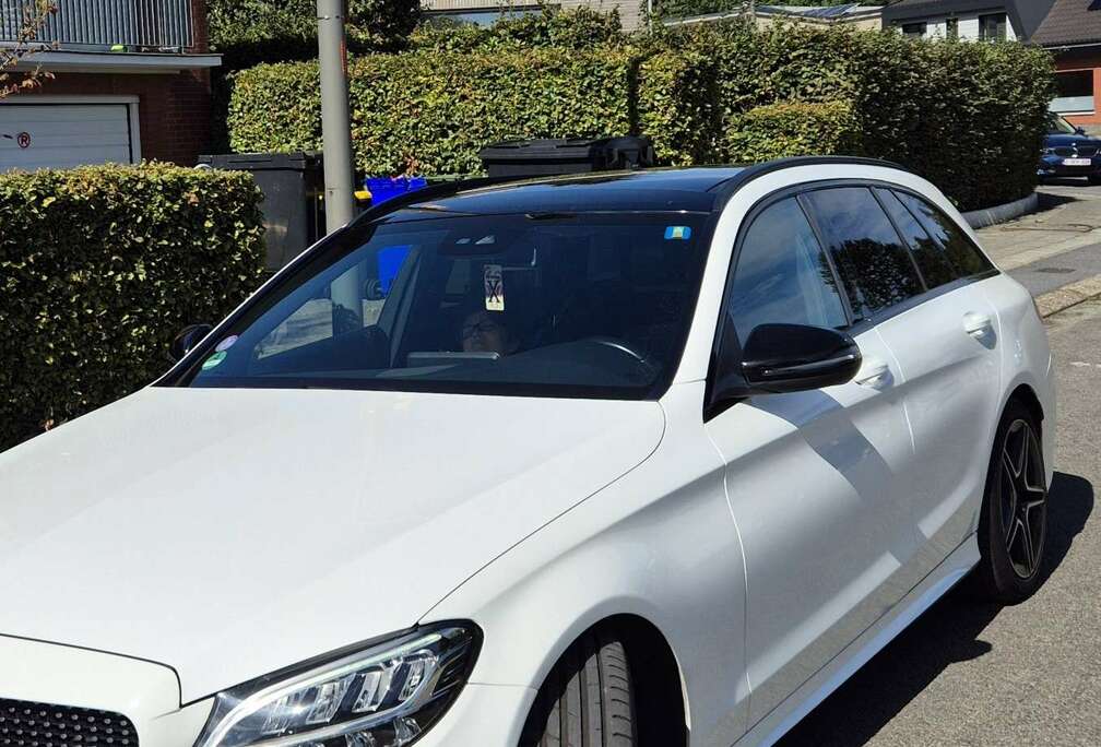 Mercedes-Benz T 9G-TRONIC AMG Line