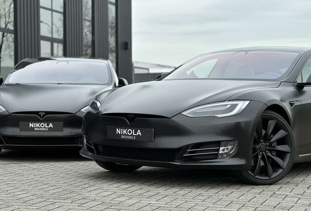 Tesla Model S 100D Allradantrieb