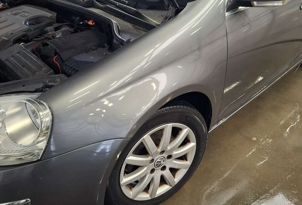 Volkswagen Jetta 1.6 CR TDi Comfortline DPF