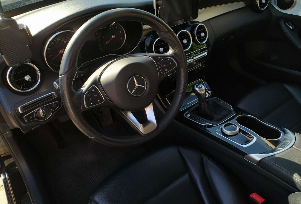 Mercedes-Benz C 180 (BlueTEC) d T Avantgarde