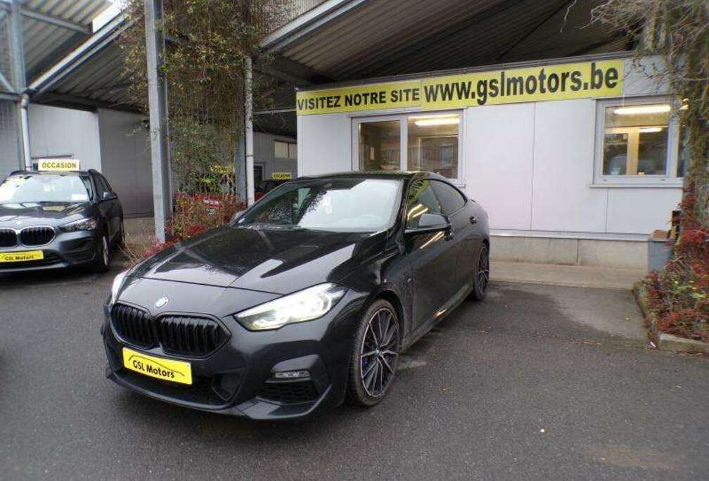 BMW BMW 218i 1.5 140cv Noir 06/20 Airco GPS Bluetooth