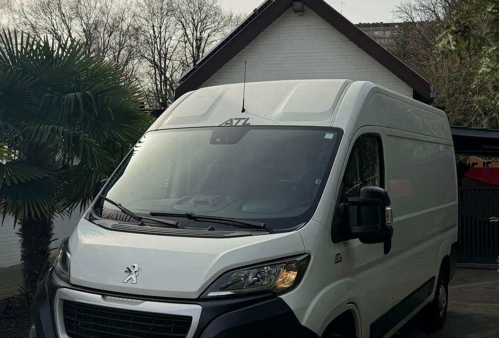 Peugeot L2H2