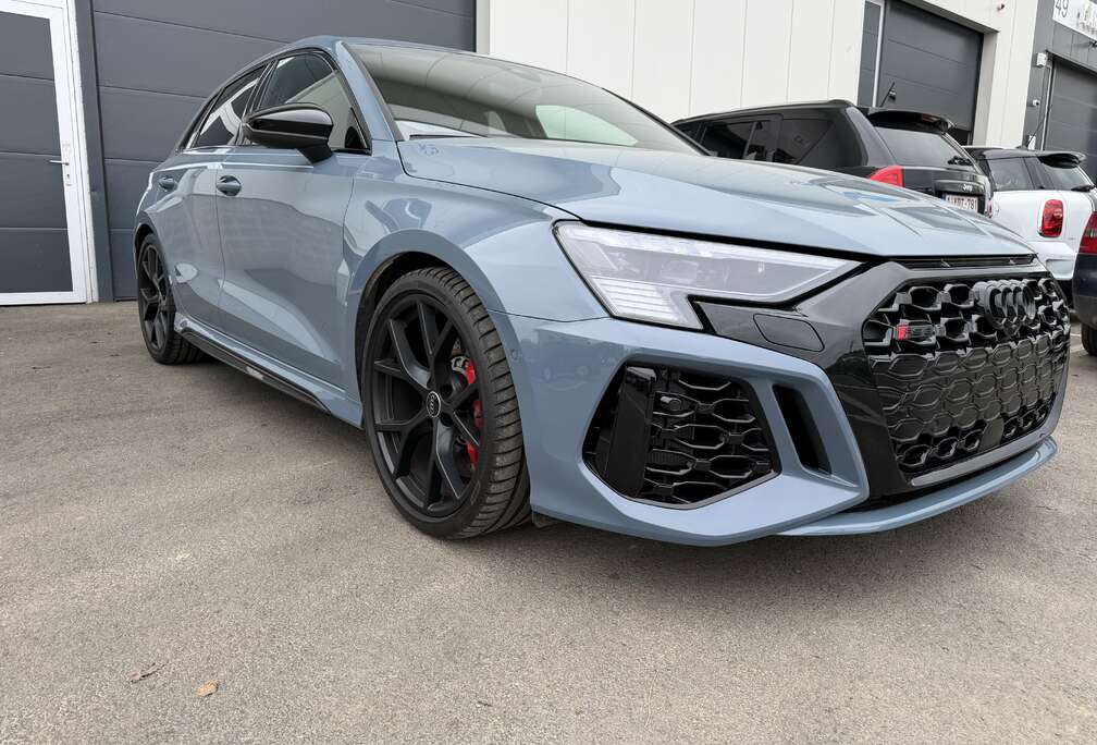 Audi Sportback 2.5 TFSI Quattro S tronic