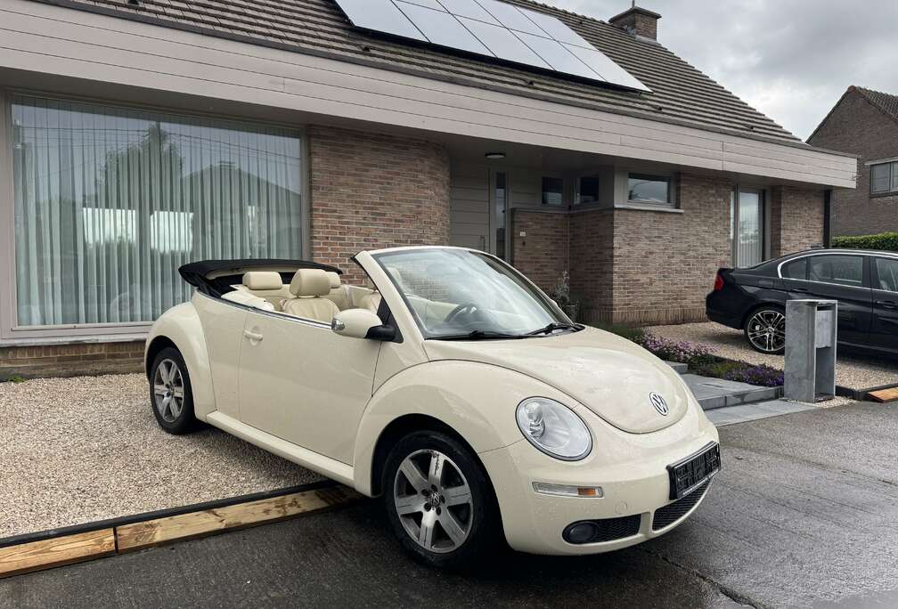 Volkswagen New Beetle Cabrio 1.4i
