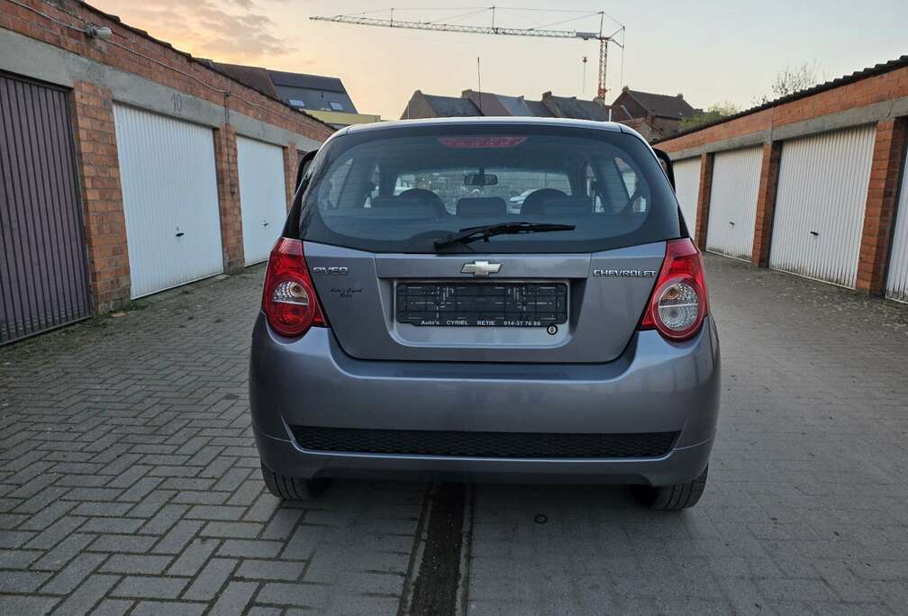 Chevrolet hatchback 1.2i L