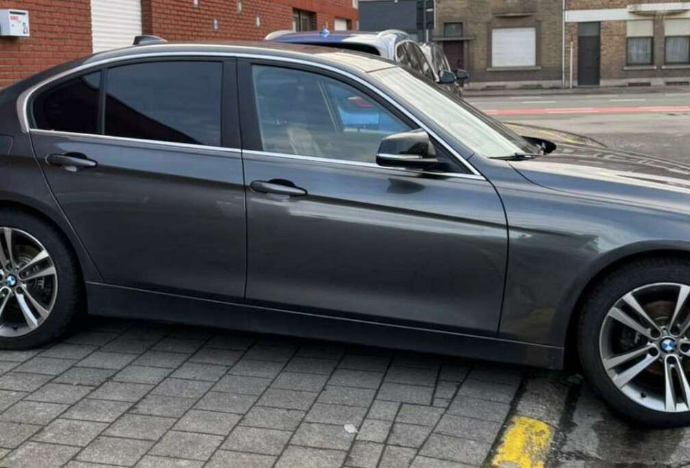 BMW 320iA