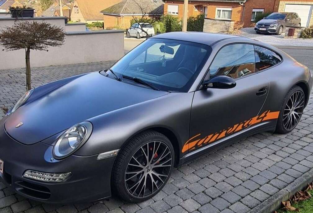 Porsche Carrera 4 3.6i  Tiptronic S Bien lire l\'annonce