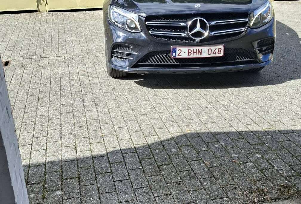 Mercedes-Benz d 4-Matic Business Solution