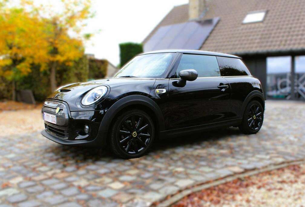 MINI Mini Cooper SE Trim M