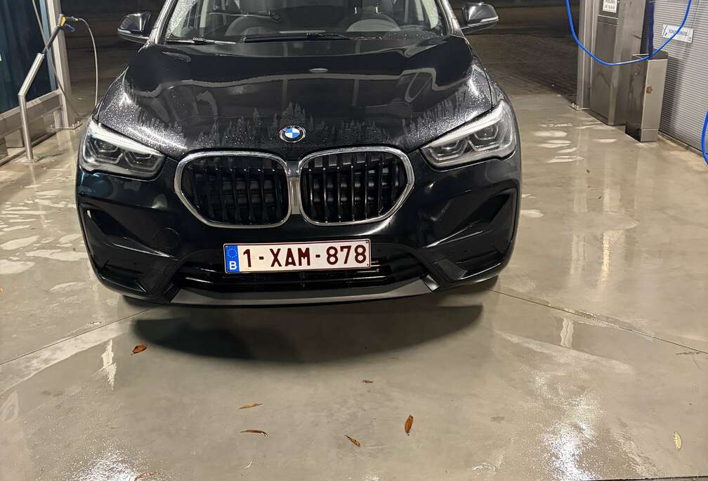 BMW xDrive25e xLine