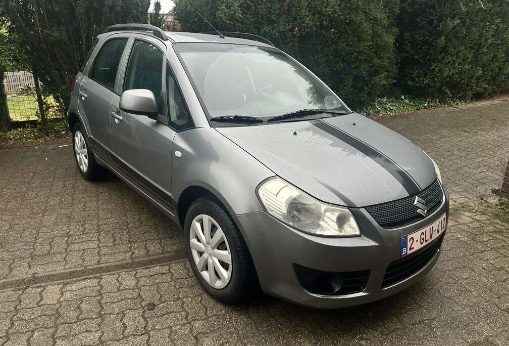 Suzuki 1.5i  Très Bon Etat