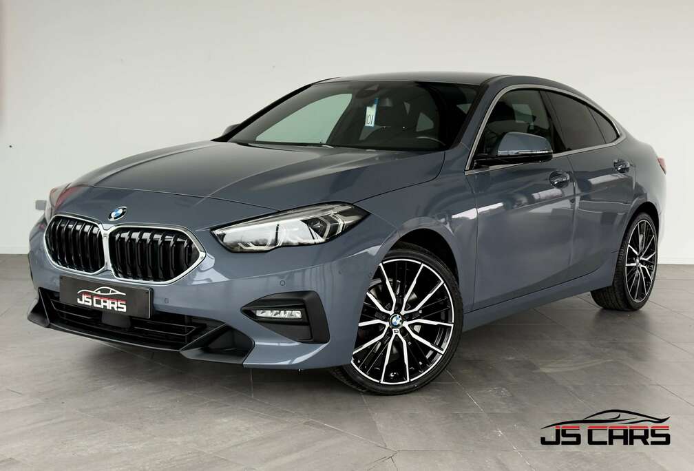 BMW dAGranCoupéSPORT-1ERPRO-COCKPIT-CAMERA-CARPLAY