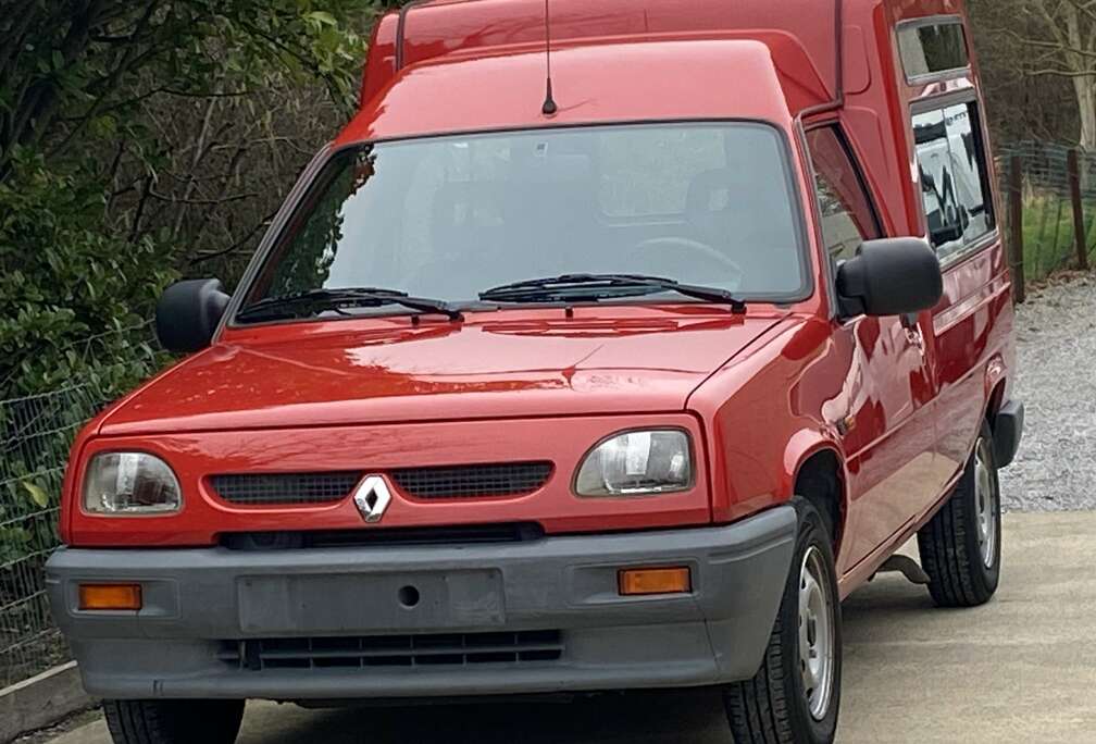 Renault 1.2i FAIBLE KM 20206KM NEUF  GARANTIE