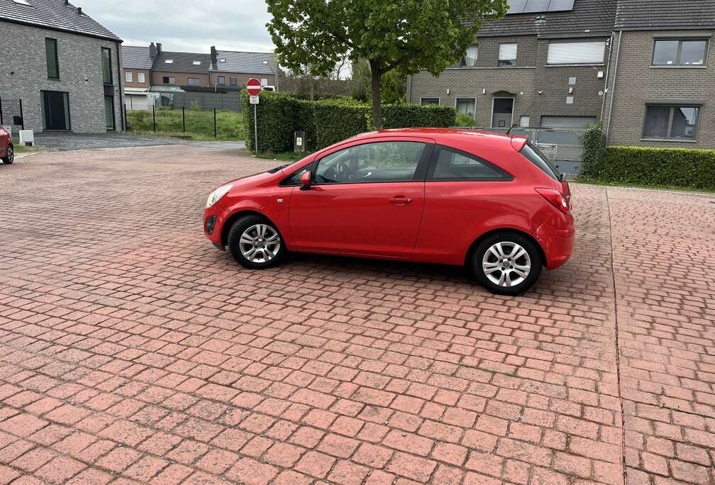 Opel 1.3 CDTI - 95 ch FAP EcoFlex Stop/Start Cosmo