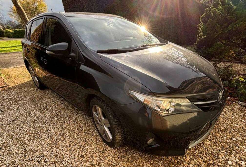 Toyota Auris 1.6i Style