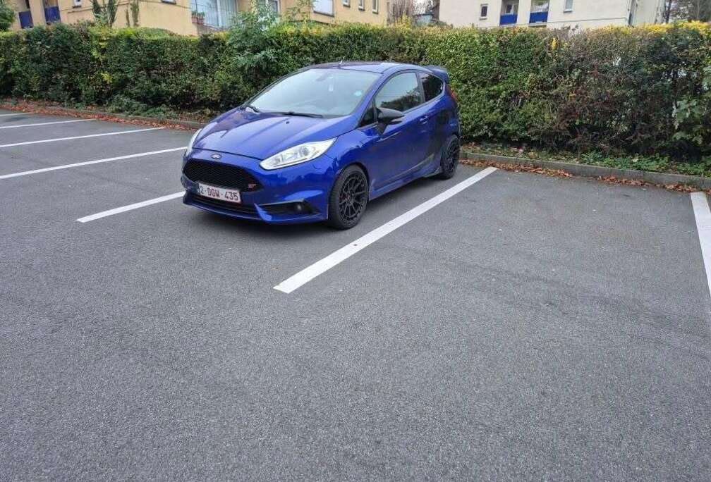 Ford ST2 1.6 EcoBoost