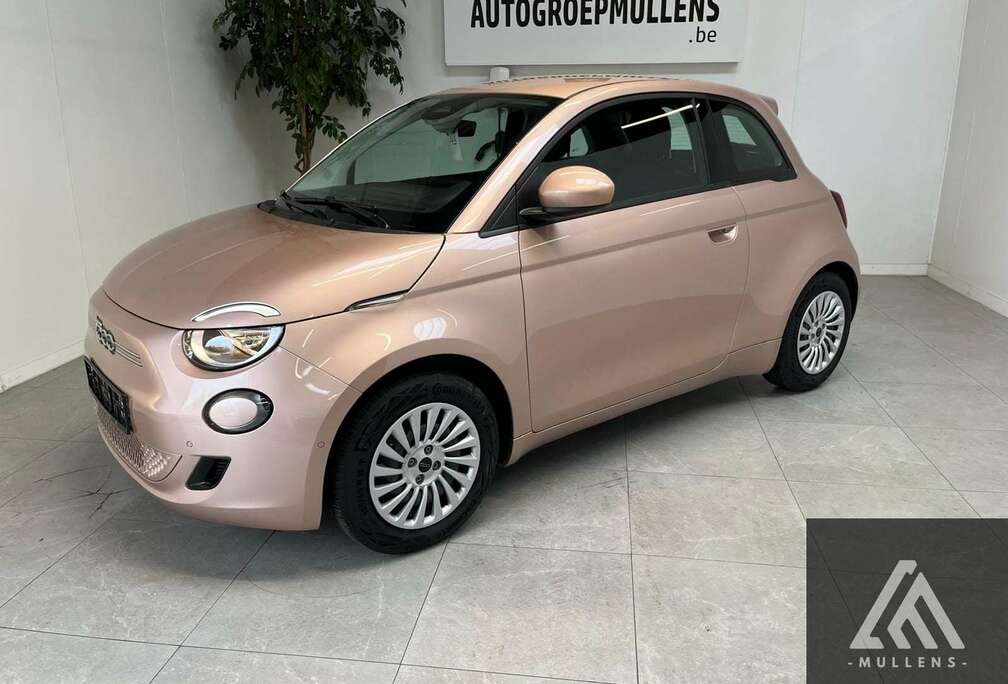 Fiat 500e 42 kWh